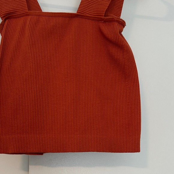 Rust Ribbed Crop Top - Picture 2 of 5